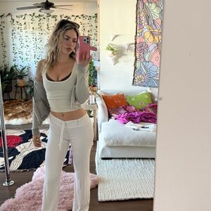 Skims Women's White and Grey Top